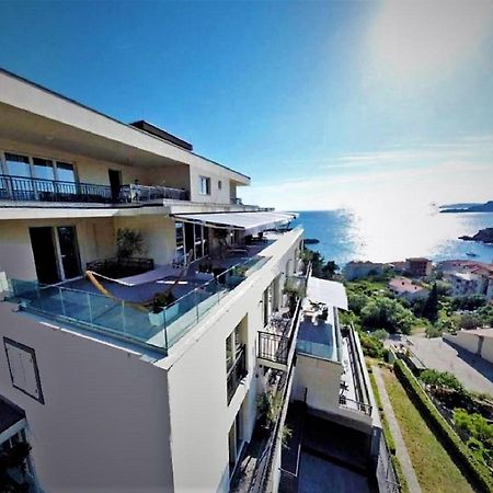 Vertmont Apartments Sveti Stefan Ngoại thất bức ảnh