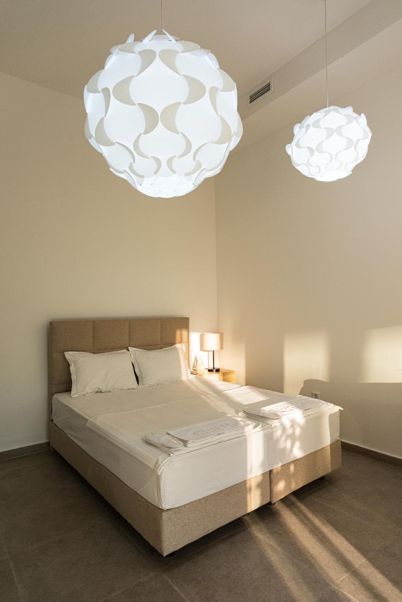 Vertmont Apartments Sveti Stefan Ngoại thất bức ảnh