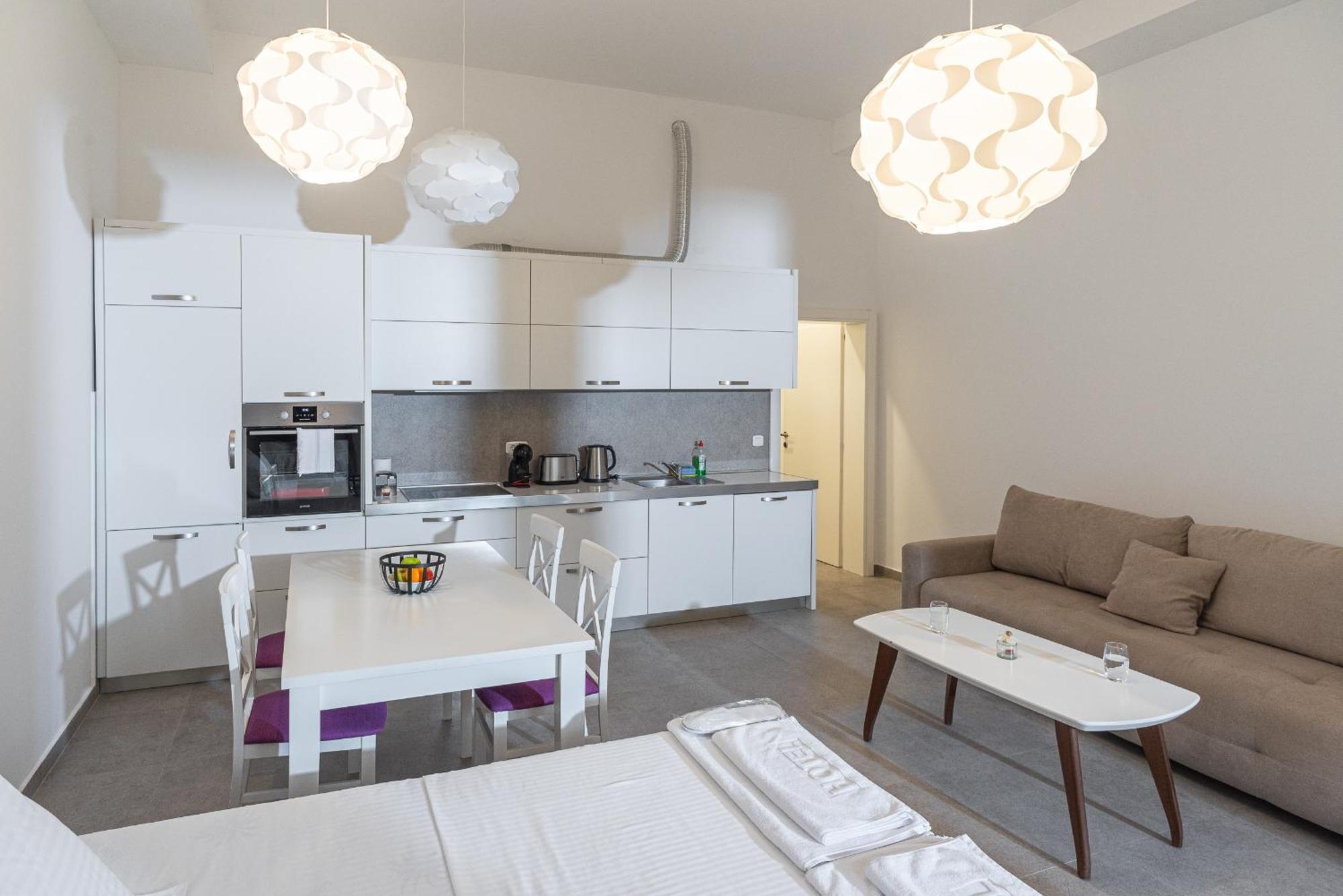 Vertmont Apartments Sveti Stefan Ngoại thất bức ảnh